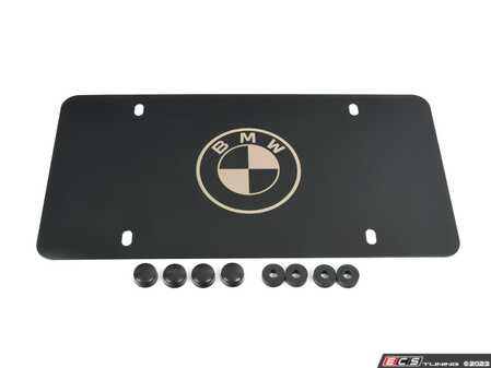 ES#4827857 - 82125B4DBE3 - Roundel Marque Plate - Black - Roundel marque plate in black with black cover caps and spacers - Ride in style and show off your love for BMW. - Genuine BMW - BMW