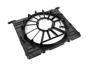 ES#4181624 - 17427953402 - FAN SHROUD WITH FLAPS - Genuine BMW - BMW