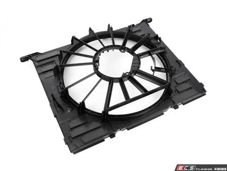 ES#4181624 - 17427953402 - FAN SHROUD WITH FLAPS - Genuine BMW - BMW