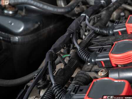 ECS - 054001la01KT - B8 2.0T Ignition Coil Wiring Harness