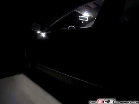 ES#2226138 - CW6WHP9LEKKIT7 - B6 Passat LED Puddle Lamp Kit - See what's around your door with these new LED puddle lights - ZiZa - Volkswagen
