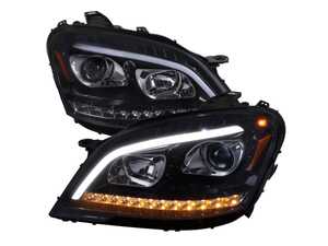 ES#4872343 - 2LHP-BW16409G-TM - 2009-2011 Mercedes Benz W164 ML-Class LED Sequetial Turn Signal Projector Headlights (Glossy Black Housing/Smoke Lens) - Plug & Play Lighting Solution - US Spec Set - Add new life to the front of your Mercedes! - Spec-D Tuning - Mercedes Benz