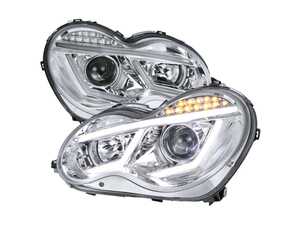 ES#4872374 - LHP-BW20301-TM - 2001-2007 Mercedes Benz W203 C Class Sedan Projector Headlights W/ LED Light Bar & LED Turn Signal Lights (Chrome Housing/Clear Lens) - Plug & Play Lighting Solution - US Spec Set - Add new life to the front of your Mercedes! - Spec-D Tuning - Mercedes Benz
