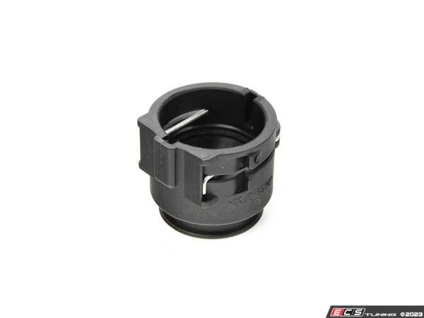 Vaico - 17127799184 - Radiator Hose Connector (Lock)