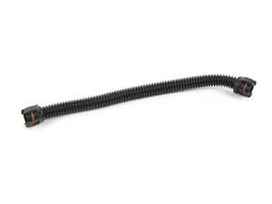 ES#4818516 - 11157595188 - Breather Hose - Crankcase Ventilation - Connecting tube of the crankcase ventilation vent pipe, located in the middle, between the left and right vent pipes. - Bremmen Parts - BMW