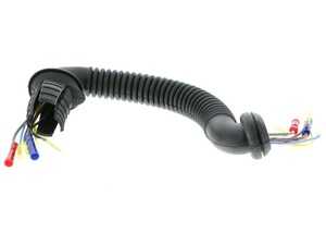 ES#4872632 - 8E0971145 - License Plate Light Harness - Repair Kit  - Keep your lights illuminated and stay legal - Vemo - Audi