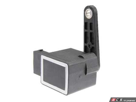 ES#4876489 - 0105427717 - Headlight Level Sensor - Maintain reduced body roll with functioning suspension sensors. - URO - Mercedes Benz