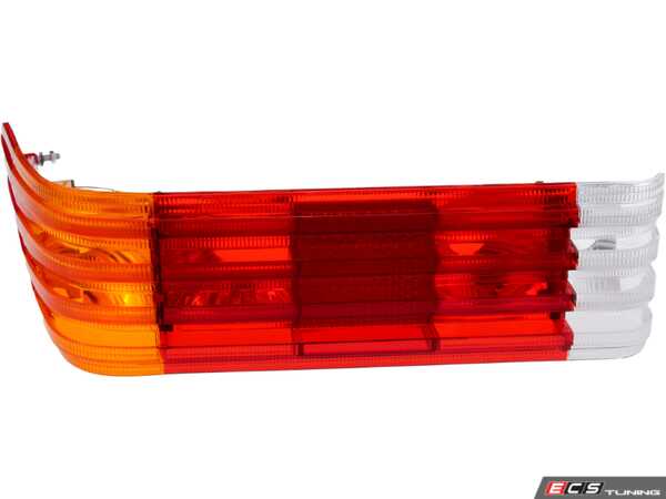 URO - 1078202866 - Tail Light Lens - Right