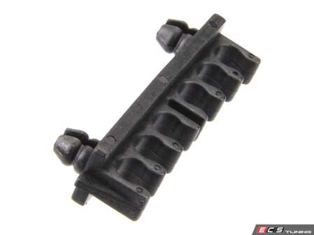 ES#4876840 - 1101590540 - Ignition Wire Holder - Spark Plug Wire Holder - URO - Mercedes Benz