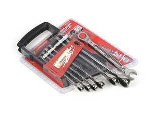 ES#4481252 - 48-22-9506 - 7pc Ratcheting Combination Wrench Set - Metric - Milwaukee's Ratcheting Combination Wrenches feature 2.5 of arc swing, allowing our users to work quickly and efficiently in tight spaces. - Milwaukee - Audi Volkswagen Mercedes Benz MINI Porsche