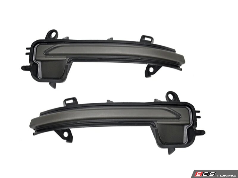 AutoTecknic Smoked Dynamic Sequential LED Turn Signal - Porsche Macan