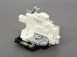 ES#4855638 - 3C4839015B - VW | Door Lock - Vemo - Volkswagen