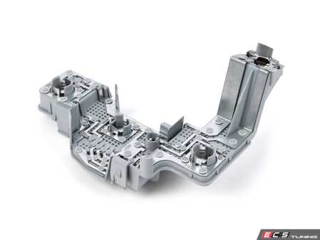 ES#4611387 - 204820147764 - BULB MOUNT - Genuine Mercedes Benz - Mercedes Benz