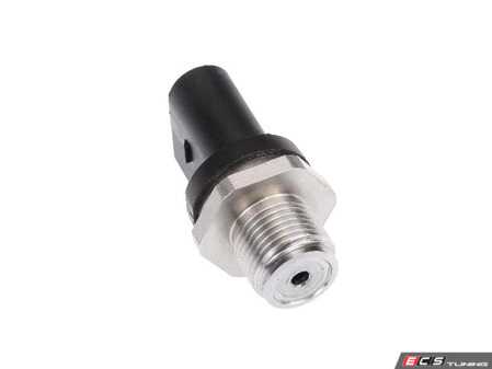 ES#4907684 - 0061536528 - Fuel Pressure Sensor - Priced Each - Located on the fuel rail - URO - Mercedes Benz