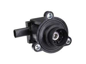 ES#4907685 - 0001531859 - Turbocharger Diverter Valve - The diverter valve takes that compressed air and recycles it through the intake stream - URO - Mercedes Benz