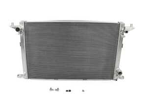 ES#4900053 - 034-102-1005 - 034Motorsport Radiator Upgrade - Replace your factory radiator with a larger, more efficient radiator to improve cooling capacity and maintain peak performance. - 034Motorsport - Audi