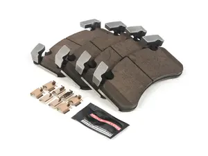Z26 Street Front Brake Pad Set