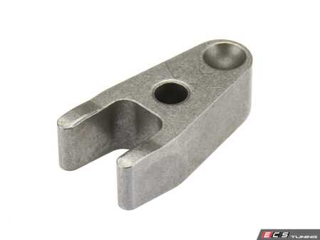 ES#4932546 - 6420160038 - Fuel Injector Retaining Bracket - Six (6) Required Per Vehicle - URO - Mercedes Benz