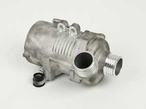 ES#4940114 - 11517586925 - Water Pump *Scratch And Dent* - New water pump to keep your cooling system in tip top shape - Scratch & Dent - BMW