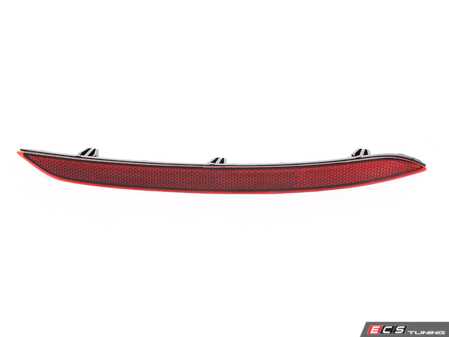 ES#4412791 - 5H0945106 - Rear Bumper Reflector - Right - Red plastic reflector mounted on the rear bumper cover - Genuine Volkswagen Audi - Volkswagen
