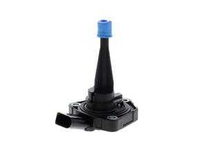 ES#4853422 - 04E907660C - VW | Sensor, engine oil level - Vemo - 