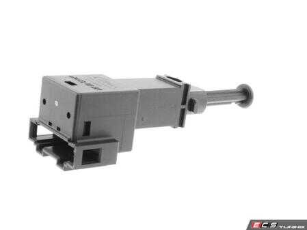 ES#2897269 - 1J0945511A - brake light switch - Vemo - Audi Volkswagen