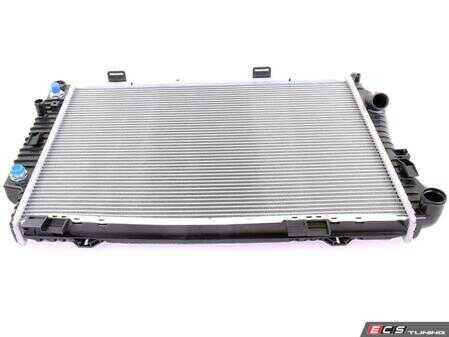 ES#2897426 - 2025004103 - Radiator - Keep your engine running cool with a new radiator - Vemo - Mercedes Benz