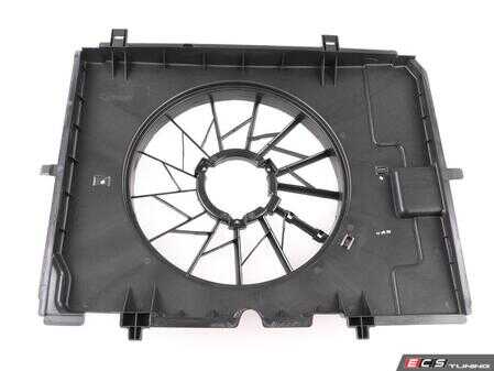 ES#2897540 - 2105052355 - Engine Cooling Fan Shroud - Located between the radiator and the engine - Vemo - Mercedes Benz