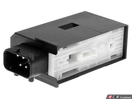 ES#4857131 - 67111387606 - BMW | Actuator, central locking system - Vemo - BMW