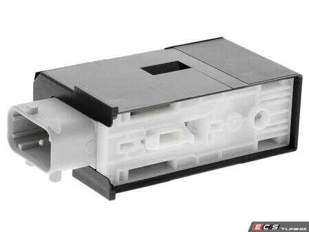 ES#4857132 - 67118352165 - BMW | Actuator, central locking system - Vemo - BMW