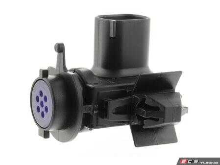 ES#4810944 - 7E0907643 - Air Quality Sensor - Located beneath the cowl - Vemo - Volkswagen