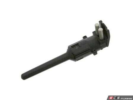 ES#2869379 - 2105450024 - Coolant Level Sensor - Located In The Coolant Expansion Tank - Febi - Mercedes Benz