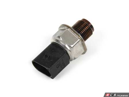 ES#4147139 - 05A906051 - Fuel Pressure Sensor - Located on the left fuel rail - Hudson - Volkswagen