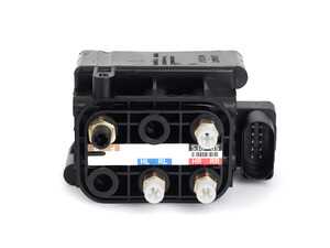 ES#4941062 - VB-3833 - Solenoid Valve Block - Distributes air to the shocks on your vehicle - Arnott - Mercedes Benz