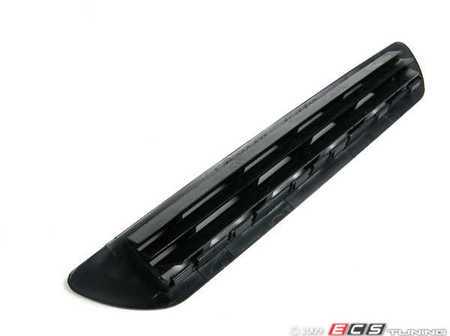 ES#119476 - 51461929555 - E30 Rear Air Outlet - Located in the rear package tray - Genuine BMW - BMW