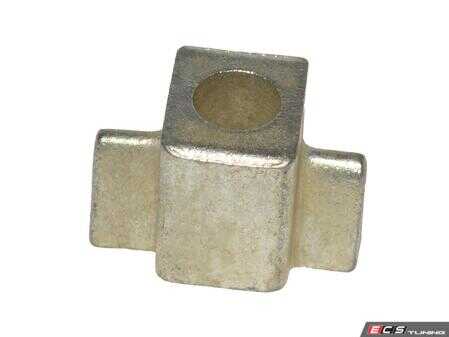 ES#2777018 - 91142320503 - Clutch Cable End - Clevis located at the clutch release fork - Hamburg Tech - Porsche