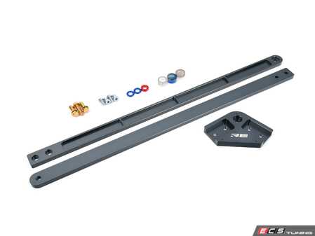ES#4635577 - RE.899 - V-Brace Chassis Support - An upgraded support over the OE v-brace, this connects the frame rails to the rear subframe. - Rogue Engineering - BMW