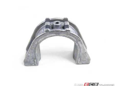 ES#51121 - 31356757099 - Front Sway Bar Bracket - Left - Surrounds the bushing and helps mount the sway bar to the sub frame. - Genuine BMW - BMW