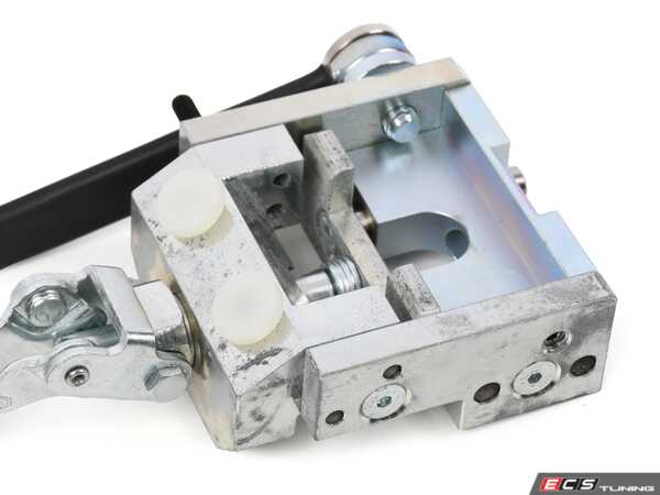 Genuine BMW - 83302359089 - DEVICE (83-30-2-359-089)