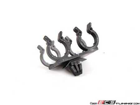 ES#33341 - 13531247441 - E36 Clip - Dual - Used to hold two cable connections - Genuine BMW - BMW MINI