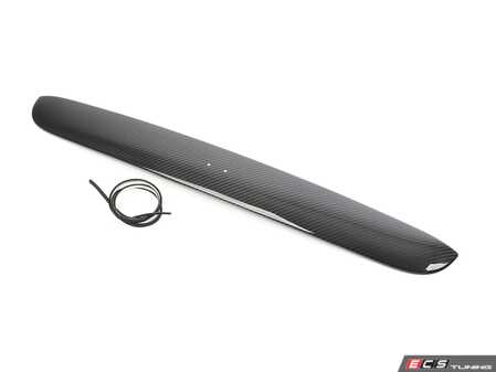 ES#4066797 - 51132470333 - Trunk Lid Grip - Carbon Fiber Traditional Weave  - Carbon fiber normal twill design - Genuine MINI - MINI