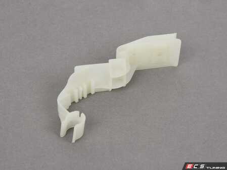 ES#3134739 - 61139331174 - BRACKET PLUG CONNECT - Genuine BMW - BMW