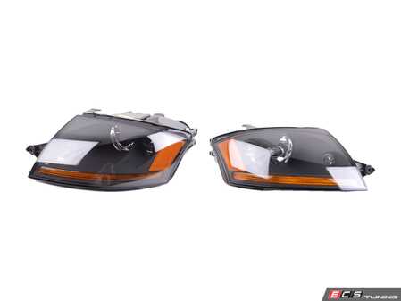 ES#3177718 - 8N0941004BGKT2 - Halogen Headlight Set  - Includes both headlight assemblies with bulbs - Magneti Marelli - Audi