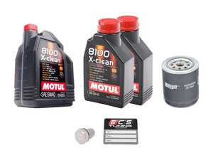 ES#2817552 - 078115561JKT7 - Premium Oil Service Kit - Includes Mann oil filter and Motul 5w-40 oil - Assembled By ECS - Audi