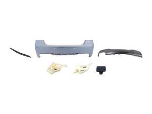 ES#514274 - E90MTECH-REAR - M Tech Rear Bumper Assembly - Complete rear bumper cover, including trim and lower diffuser  - Genuine BMW - BMW