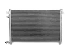 ES#5434027 - 17118043655 - Radiator *Scratch And Dent* - Scratch & Dent - BMW