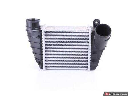 ES#3432293 - 8L9145806B - Charge Air Cooler - Right - Also referred to as the intercooler - Nissens - Audi
