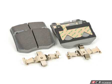 ES#4485325 - 0004206700 - Front Brake Pad Set - Ceramic - Ceramic composite developed to meet low dust & noise requirements - Brembo - Mercedes Benz
