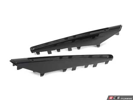 ES#5444784 - IND-E9XM-SM-668 - Painted Side Marker Set - Gloss Black / Jet Black - Upgrade your BMW E9X M3's style effortlessly with INDs signature painted side markers - IND - BMW