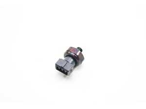 ES#1819003 - 6395420818 - A/C Pressure Switch on Receiver Drier - HVAC Pressure Switch 3 Pins - Genuine Mercedes Benz - Mercedes Benz